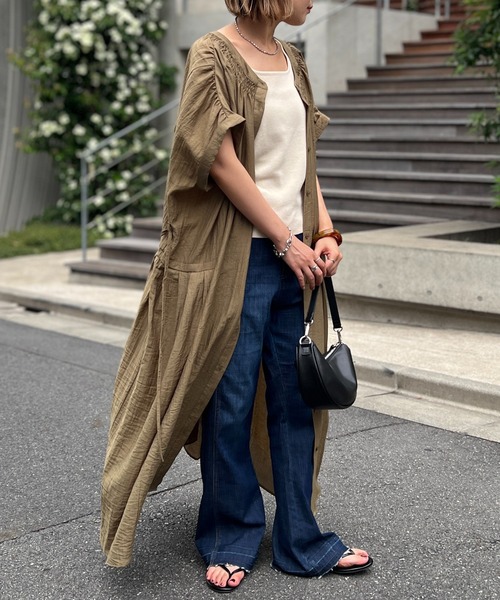 アンディコール　タックロングワンピース　大人可愛い　Vネック　グリーン　Fサイズ アンディコール タックロングワンピース 大人可愛い Vネック