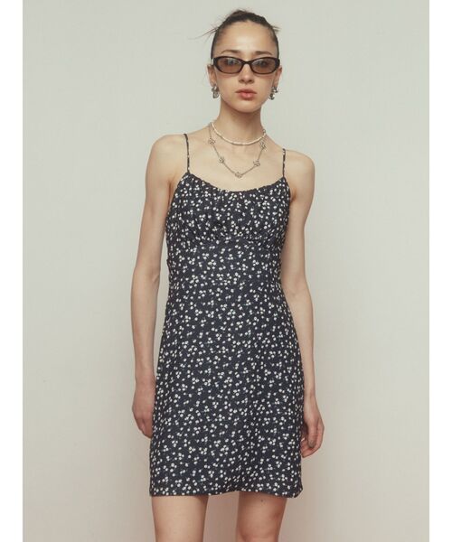 EMODA(エモダ)の「オーバルフレームグラス(サングラス・レディース・ブラック/ブラウン・FREE)」の11枚目の写真