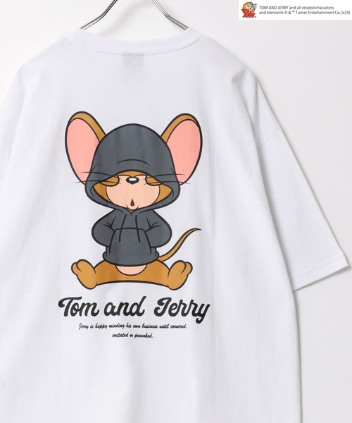Tom＆Jerry（トムアンドジェリー）の「Tom and Jerry/トムとジェリー キャラクター ワンポイントロゴ刺繍  バックプリント オーバーサイズ半袖Ｔシャツ レディース メンズ（Tシャツ/カットソー・レディース・ホワイト系その他/ホワイト系その他2/ブラック系その他/ホワイト/ブラック系その他2/ブラック/ブラック系その他3/ホワイト系その他4/ブルー系その他/ホワイト系その他3・L/M）」の6枚目の写真