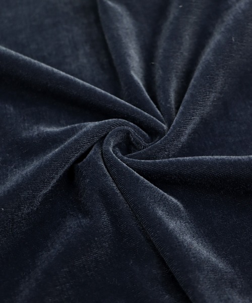 BLUEEAST(ブルーイースト)の「ベロアオフショルTシャツ(Tシャツ/カットソー・レディース・アイボリー/ブラック/ネイビー/モカ/ブラウン・MEDIUM)」の18枚目の写真