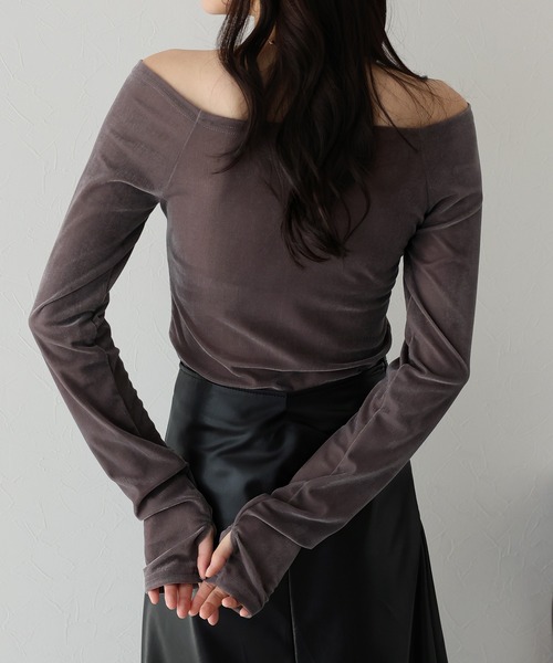 BLUEEAST(ブルーイースト)の「ベロアオフショルTシャツ(Tシャツ/カットソー・レディース・アイボリー/ブラック/ネイビー/モカ/ブラウン・MEDIUM)」の21枚目の写真