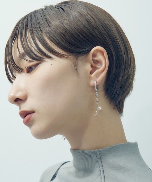 バーベル × パール チャーム ピアス（ピアス（両耳用））｜GOLDY