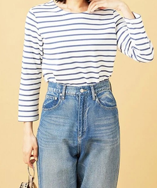 BELLUNA PLUS(ベルーナ)の「柔らかポンチ素材ボーダープルオーバー(Tシャツ/カットソー・レディース・モカ/イエロー系/ホワイト×ブラック/ネイビー系/ホワイト×ブルー/ホワイト×ネイビー・MEDIUM/LARGE/X-LARGE)」の7枚目の写真