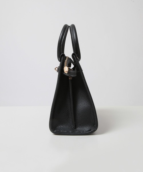 Julia Boutique(ジュリアブティック)の「ベルトデザインハンドバッグ/24633(ハンドバッグ・レディース・ベージュ/ブラック・ONE)」の9枚目の写真