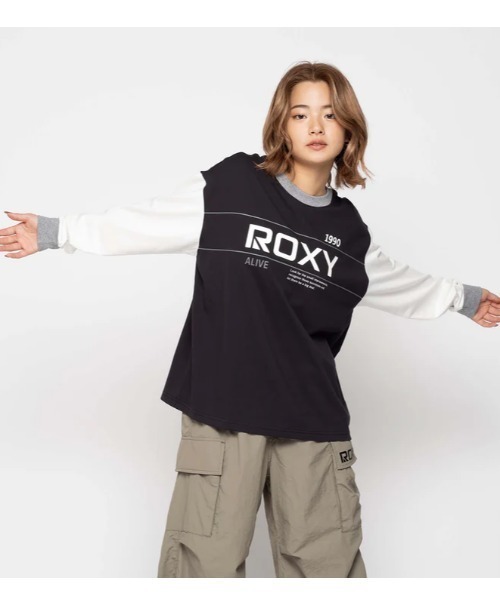 ROXY(ロキシー)の「BIG DEAL L/S TEE/ロキシーロゴオーバーサイズシルエット長袖ロンT(Tシャツ/カットソー・レディース・ブラック/ホワイト・LARGE/MEDIUM/SMALL)」の14枚目の写真