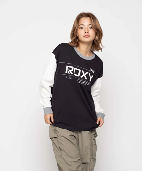 ROXY(ロキシー)の「BIG DEAL L/S TEE/ロキシーロゴオーバーサイズシルエット長袖ロンT(Tシャツ/カットソー・レディース・ブラック/ホワイト・LARGE/MEDIUM/SMALL)」の13枚目の写真