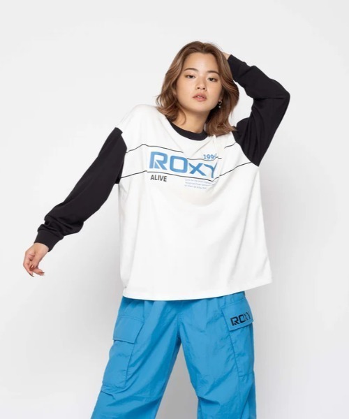 ROXY(ロキシー)の「BIG DEAL L/S TEE/ロキシーロゴオーバーサイズシルエット長袖ロンT(Tシャツ/カットソー・レディース・ブラック/ホワイト・LARGE/MEDIUM/SMALL)」の9枚目の写真