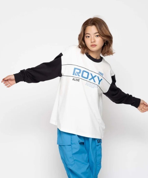 ROXY(ロキシー)の「BIG DEAL L/S TEE/ロキシーロゴオーバーサイズシルエット長袖ロンT(Tシャツ/カットソー・レディース・ブラック/ホワイト・LARGE/MEDIUM/SMALL)」の7枚目の写真