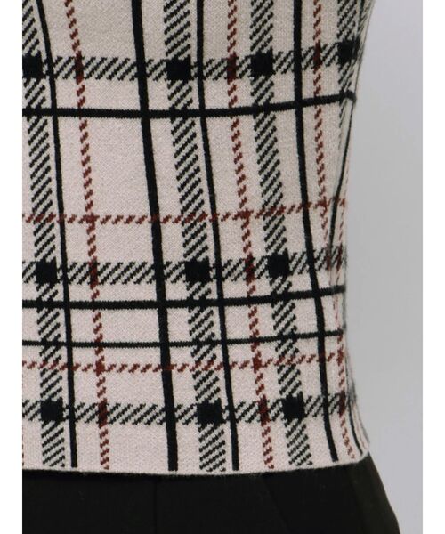 RESEXXY(リゼクシー)の「ハイネックベーシックニットトップス(ニット/セーター・レディース・チャコールグレー/ブラック/ラベンダー/ベージュ/ホワイト/レッド・FREE)」の13枚目の写真