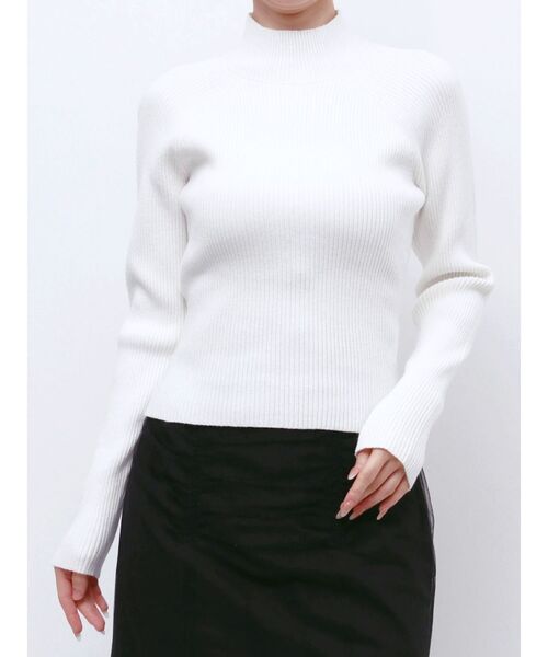 RESEXXY(リゼクシー)の「ハイネックベーシックニットトップス(ニット/セーター・レディース・チャコールグレー/ブラック/ラベンダー/ベージュ/ホワイト/レッド・FREE)」の22枚目の写真