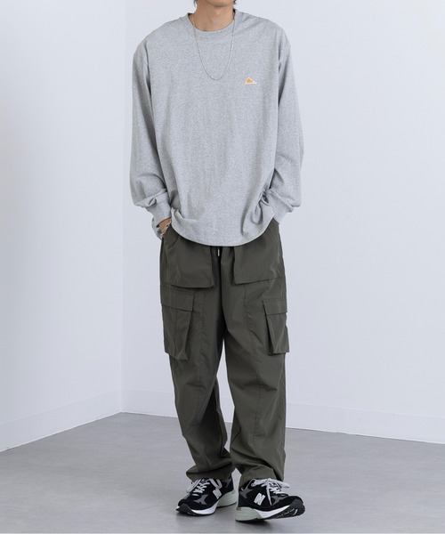 KELTY(ケルティ)の「【KELTY】Back Typo Logo L/S T-shirt KE24213102(Tシャツ/カットソー・メンズ・ダークグリーン/レッド系2/ブラック/アイボリー/ヘザーグレー/ネイビー・L/M)」の13枚目の写真