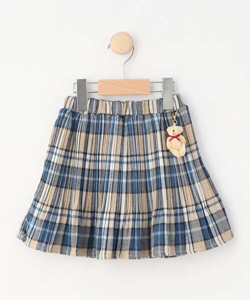 SHOO・LA・RUE（シューラルー）の「◆【110-140cm】クマチャーム付きチェックプリーツスカート（スカート・キッズ・ブルー系6/ブラック系1・11/12/13/14）」の2枚目の写真