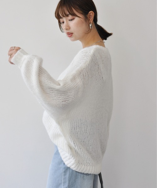 Meli rich(メリーリッチ)の「シアーメッシュニットプルオーバー(ニット/セーター・レディース・ブラック/オフホワイト/チャコールグレー/レッド・FREE)」の21枚目の写真