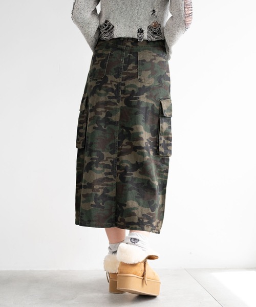 dispark（ディスパーク）の「DISPARK/カモフラジップカーゴスカート（スカート・レディース・カーキ・FREE）」の6枚目の写真