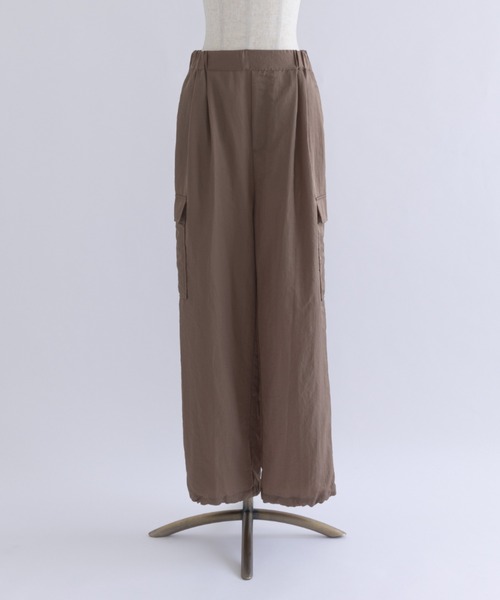EN NEUME（エンノイム）の「【Set Up】Nylon Twill Cargo Pants（カーゴパンツ・レディース・ブラック/グレー/モカ・FREE）」の11枚目の写真