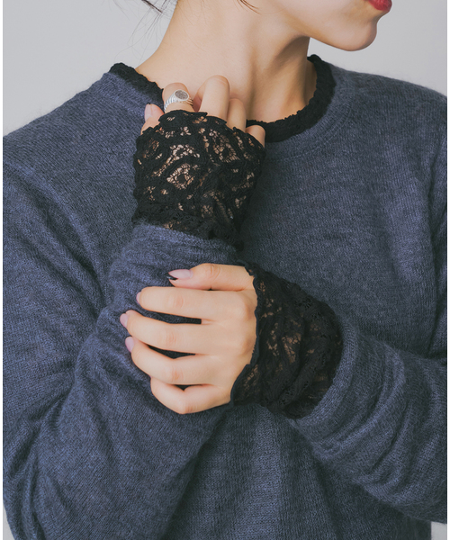IENA(イエナ)の「《追加2》ペイズリー ストレッチレースプルオーバー(Tシャツ/カットソー・レディース・アイボリー/ブラック・FREE)」の10枚目の写真