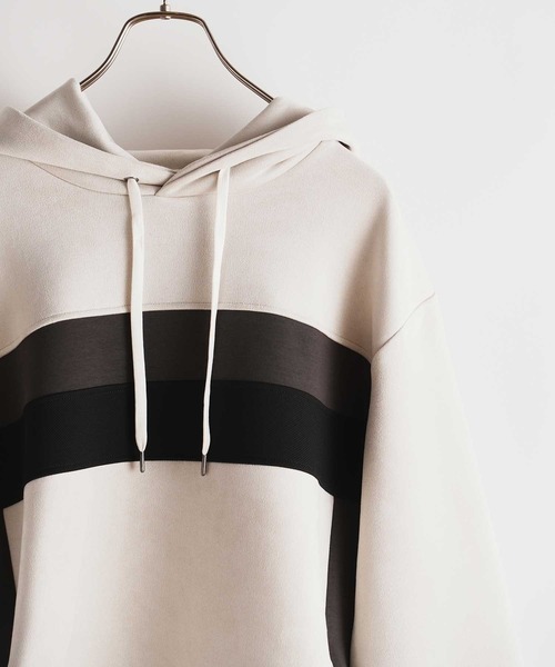 UNION STATION（ユニオンステーション）の「フェイクスエード 切り替え リラックスフィットパーカ（パーカー・メンズ・ブラック/ホワイト/ベージュ・L/LL/M）」の4枚目の写真