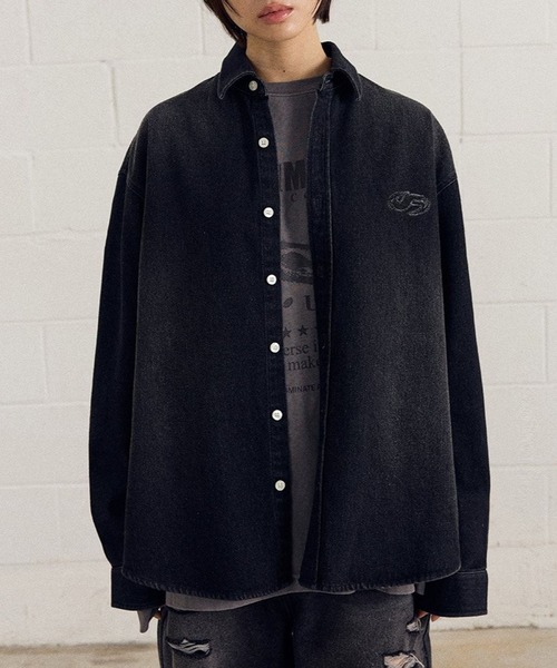 F.ILLUMINATE（フィルミネイト）の「【UNISEX】Filluminate／ストーンウォッシュドシャツ（シャツ/ブラウス・レディース・ブラック/インディゴブルー・MEDIUM/LARGE/SMALL）」の2枚目の写真