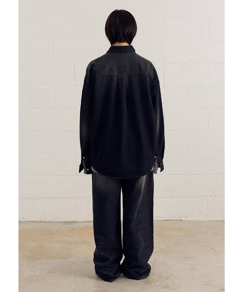 F.ILLUMINATE（フィルミネイト）の「【UNISEX】Filluminate／ストーンウォッシュドシャツ（シャツ/ブラウス・レディース・ブラック/インディゴブルー・MEDIUM/LARGE/SMALL）」の6枚目の写真