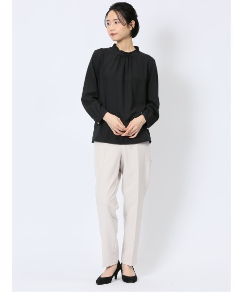 m.f.editorial（エムエフエディトリアル）の「【ストレッチ　マシンウォッシャブル】m.f.エディトリアル レディース ギャザーハイネック 8分袖プルオーバーブラウス（シャツ/ブラウス・レディース・ブラック×ホワイト/ベージュ/ネイビー・MEDIUM/LARGE）」の15枚目の写真