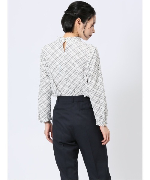 m.f.editorial（エムエフエディトリアル）の「【ストレッチ　マシンウォッシャブル】m.f.エディトリアル レディース ギャザーハイネック 8分袖プルオーバーブラウス（シャツ/ブラウス・レディース・ブラック×ホワイト/ベージュ/ネイビー・MEDIUM/LARGE）」の12枚目の写真