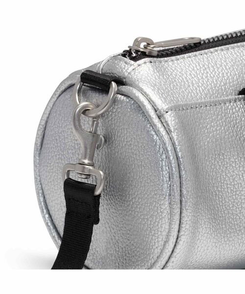 ナイキ クラッシュ ミニ バレル バッグ 3L HV1894-095 NIKE公式】ナイキ クラッシュ ミニ バレル バッグ (3L