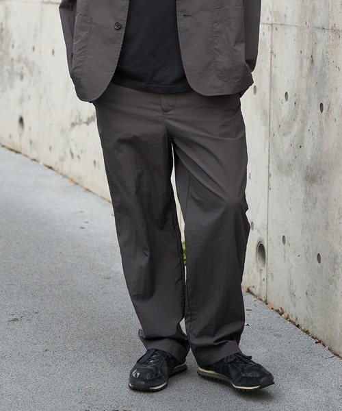 NO NEED(ノーニード)の「タスランナイロンアクティブパンツ/セットアップ可能(その他パンツ・メンズ・ブラック/チャコール/ネイビー・M/L)」の11枚目の写真