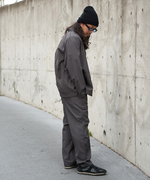 NO NEED(ノーニード)の「タスランナイロンアクティブパンツ/セットアップ可能(その他パンツ・メンズ・ブラック/チャコール/ネイビー・M/L)」の4枚目の写真