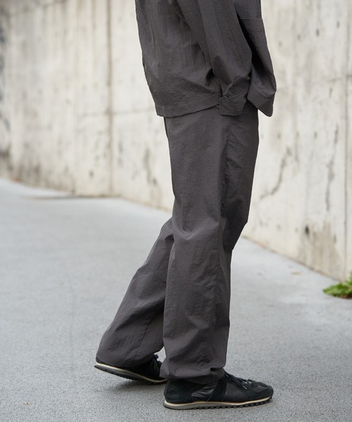 NO NEED(ノーニード)の「タスランナイロンアクティブパンツ/セットアップ可能(その他パンツ・メンズ・ブラック/チャコール/ネイビー・M/L)」の7枚目の写真