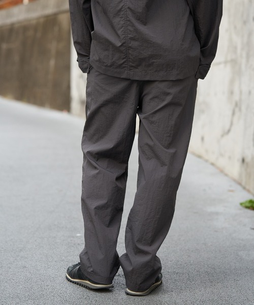 NO NEED(ノーニード)の「タスランナイロンアクティブパンツ/セットアップ可能(その他パンツ・メンズ・ブラック/チャコール/ネイビー・M/L)」の8枚目の写真