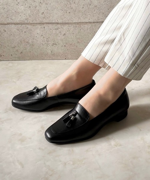 blanc/bleu（ブランブルー）の「【日本製／本革】タッセルローファー（ローファー・レディース・ブラック・23.0cm/23.5cm/24.0cm/22.5cm/24.5cm）」の5枚目の写真