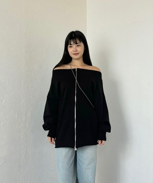 Bonjour Sagan（ボンジュールサガン）の「前後2WAYオフショルダージップスウェット（スウェット・レディース・ブラック/ライトグレー/オフホワイト/ネイビー・FREE）」の10枚目の写真