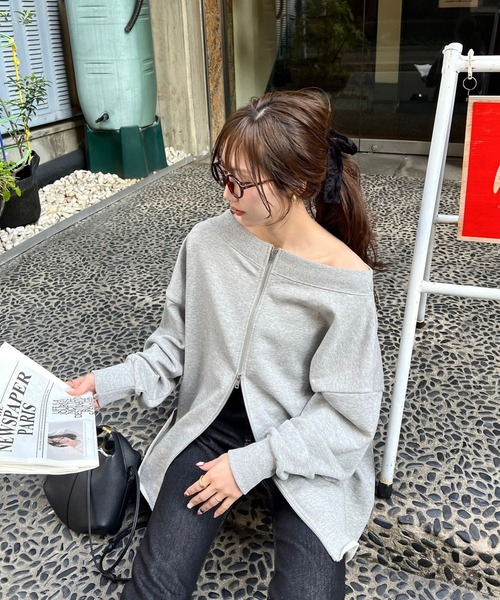model：H153 着用サイズ：FREE