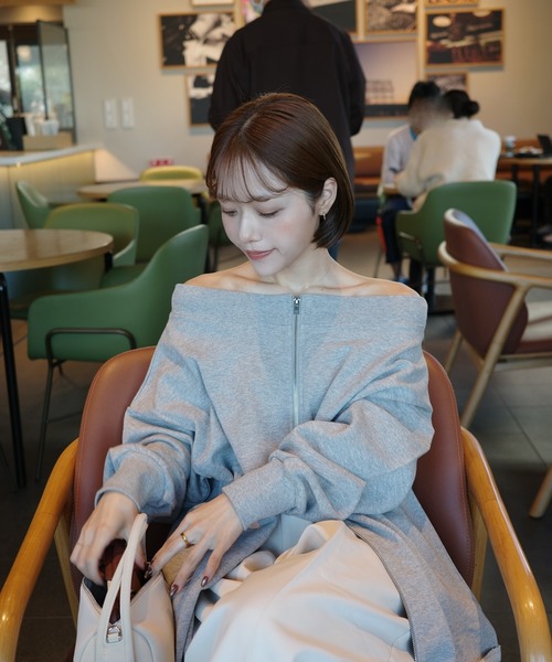 model：H156 着用サイズ：FREE