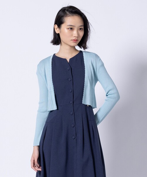 TOCCA(トッカ)の「EYELET AJISAI BOLERO ボレロ(カーディガン/ボレロ・レディース・アイボリー系/ブラック系/ブルー系/ピンク系・SMALL/MEDIUM)」の3枚目の写真