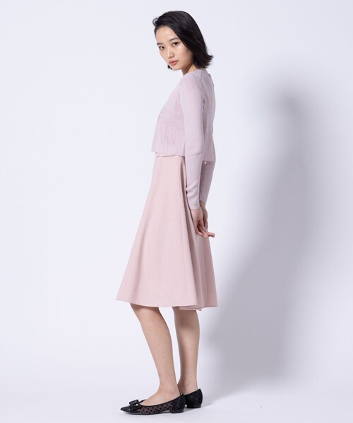 TOCCA(トッカ)の「EYELET AJISAI BOLERO ボレロ(カーディガン/ボレロ・レディース・アイボリー系/ブラック系/ブルー系/ピンク系・SMALL/MEDIUM)」の18枚目の写真