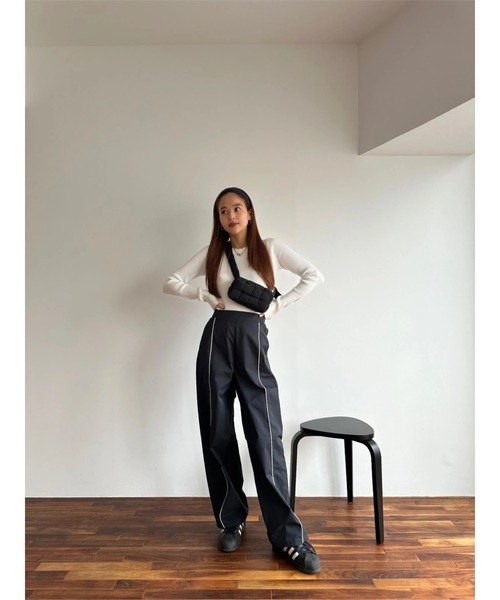 TRUNC（トランクエイティーエイト）の「Piping Curve Pants（その他パンツ・レディース・アイボリー/ネイビー・FREE）」の5枚目の写真