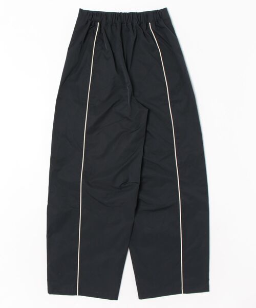 TRUNC（トランクエイティーエイト）の「Piping Curve Pants（その他パンツ・レディース・アイボリー/ネイビー・FREE）」の11枚目の写真