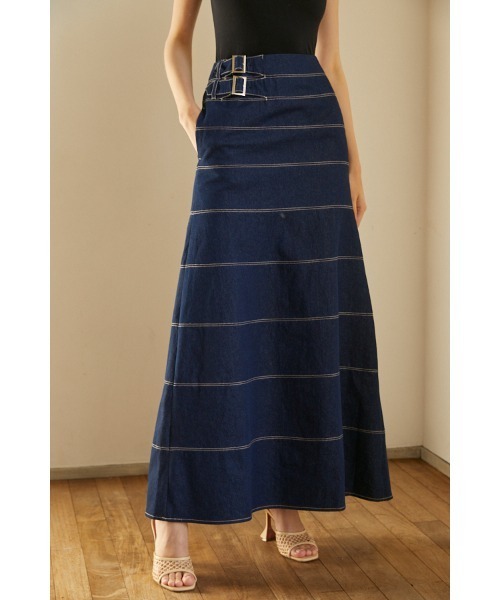 Estella.K(エステラケー)の「Liza Denim Skirt ボーダースウィッチングデニムロングスカート(スカート・レディース・ホワイト/インディゴブルー・SMALL/MEDIUM)」の15枚目の写真