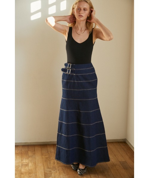 Estella.K(エステラケー)の「Liza Denim Skirt ボーダースウィッチングデニムロングスカート(スカート・レディース・ホワイト/インディゴブルー・SMALL/MEDIUM)」の16枚目の写真