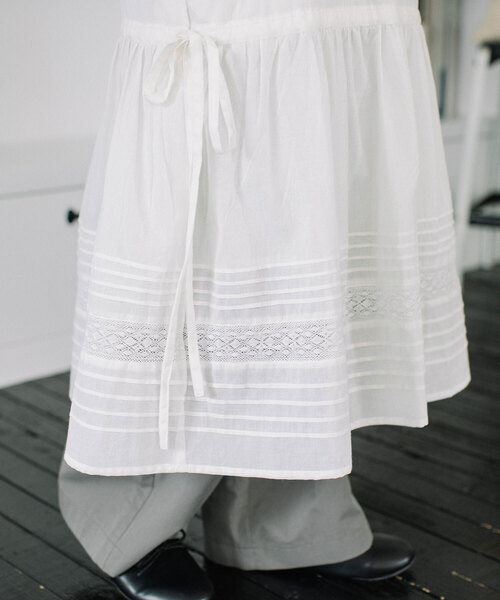 POU DOU DOU（プードゥドゥ）の「＜made in INDIA＞マルチwayギャザーレーススカート（スカート・レディース・ブラック/オフホワイト・M）」の20枚目の写真