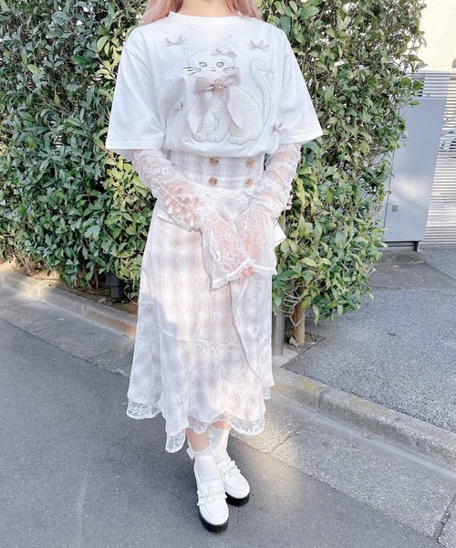 ROJITA(ロジータ)の「アームウオーマー付き Ribbon Cat Tシャツ(Tシャツ/カットソー・レディース・ホワイト/ブラック/ピンクベージュ・FREE)」の6枚目の写真