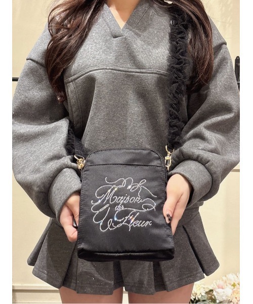Maison de FLEUR(メゾンドフルール)の「チュールハンドルラインストーンポシェット(ショルダーバッグ・レディース・ピンク/ブラック・FREE)」の16枚目の写真
