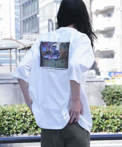 MDR(エムディアール)の「『マルチグラフィック柄オーバーサイズ半袖Tシャツ』(Tシャツ/カットソー・メンズ・ブラック系3/ブラック系1/ホワイト系8/ホワイト系6/ホワイト系5/ホワイト系4/ホワイト系3/ホワイト系2/ホワイト系1/ブラック系8/ブラック系7/ブラック系6/ブラック系4/ホワイト系7/ブラック系5/ブラック系2・M/L)」の8枚目の写真