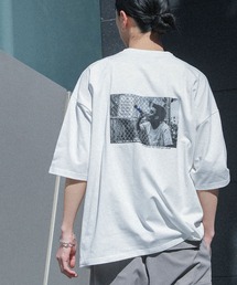 MDR（エムディアール）の「『マルチグラフィック柄オーバーサイズ半袖Ｔシャツ』（Tシャツ/カットソー）」