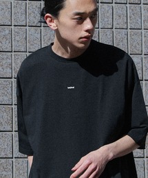 MDR（エムディアール）の「『マルチグラフィック柄オーバーサイズ半袖Ｔシャツ』（Tシャツ/カットソー）」