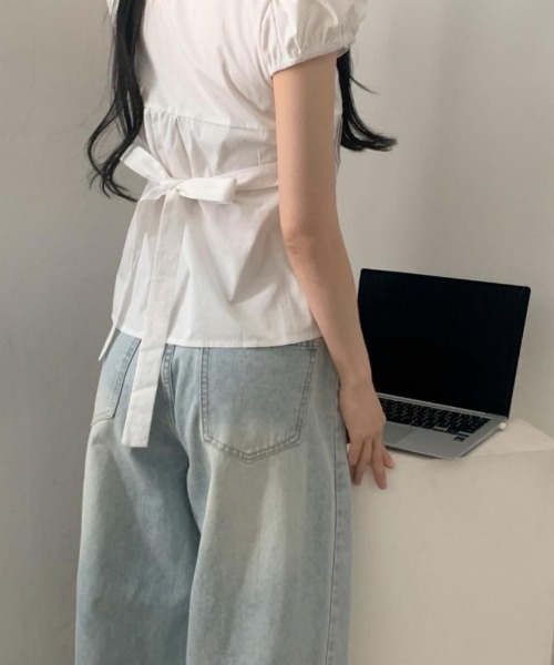 LADY LIKE(レディライク)の「胸リボンピンタックパフスリーブブラウス(シャツ/ブラウス・レディース・ホワイト/ブラック・M)」の11枚目の写真