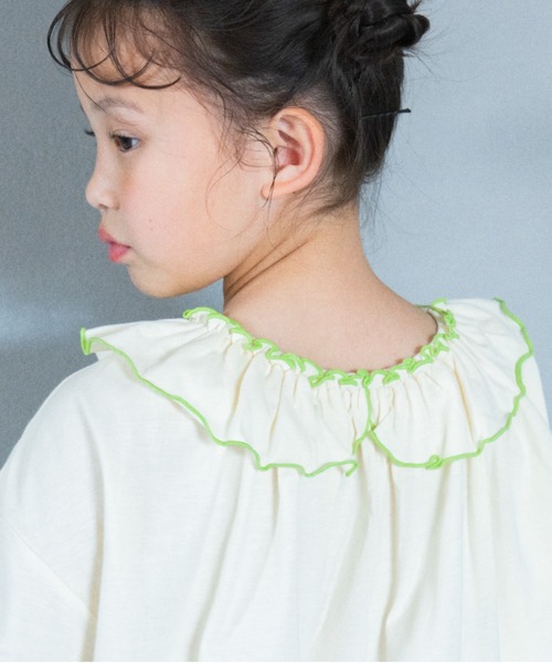 LOWRYS FARM(ローリーズファーム)の「2WAYフリルプルオーバー 450506(Tシャツ/カットソー・キッズ・ブラック/アイボリー/ピンク/ブルー・130cm/150cm/110cm/140cm/120cm)」の2枚目の写真