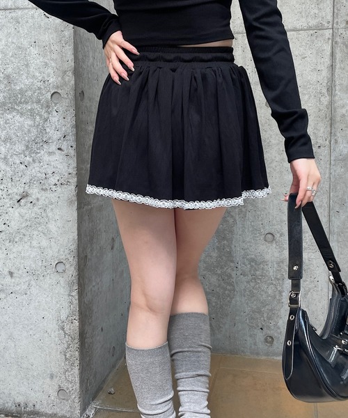 ROGER AND RAW(ロジャーアンドロウ)の「チョーカー付きフリルSETUP(ワンピース・レディース・ブラック/グレー・FREE)」の5枚目の写真