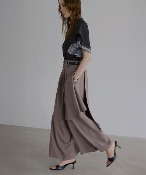 MIELI INVARIANT（ミエリインヴァリアント）の「Wrap Layer Asymmetry Pants（その他パンツ・レディース・ブラック/ブラウン系/ベージュ系・SMALL/MEDIUM）」の7枚目の写真